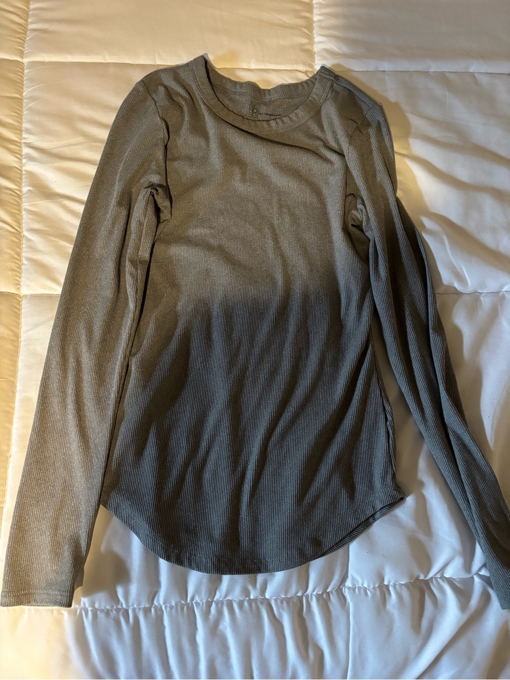 Long Sleeve Crewneck Top - gray